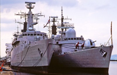 0_around_edinburgh_-_leith_docks_hms_battleaxe_and_1_st15_1024.jpg