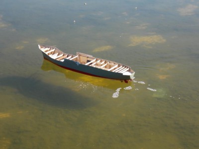 Graham Hamilton's new scratchbuilt Bouytender undergoing testing