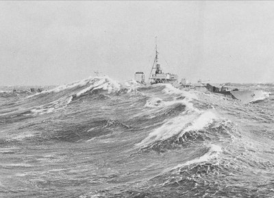HMCS Swansea WW2 Atlantic swell.jpg