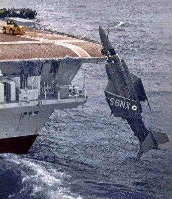 Buccaneer being dumped.jpg