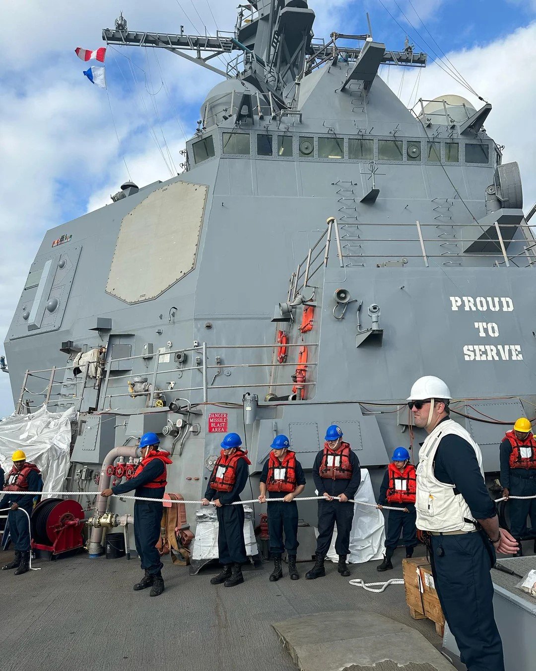 uss-pinckney-ddg-91-successfully-completed-search-and-v0-humx8vw6gunb1.jpg